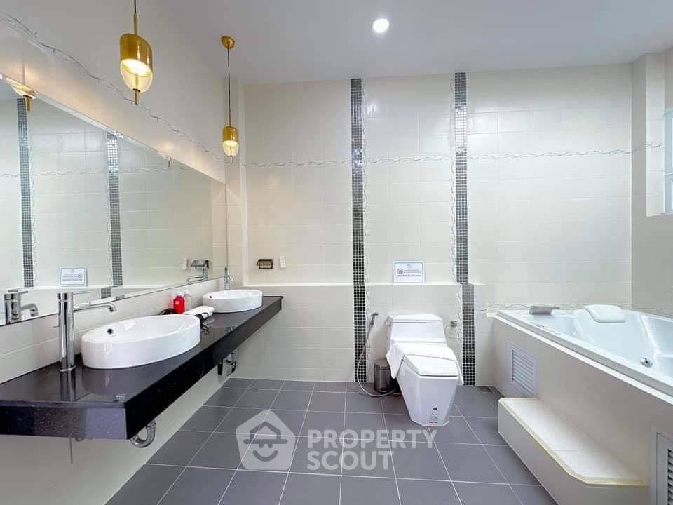 รูป บ้าน 4-ห้องนอน ที่ บ้านดุสิต พัทยา ฮิลล์ ใกล้ เมืองพัทยา (ID 1823874) - รูปที่ 21/27