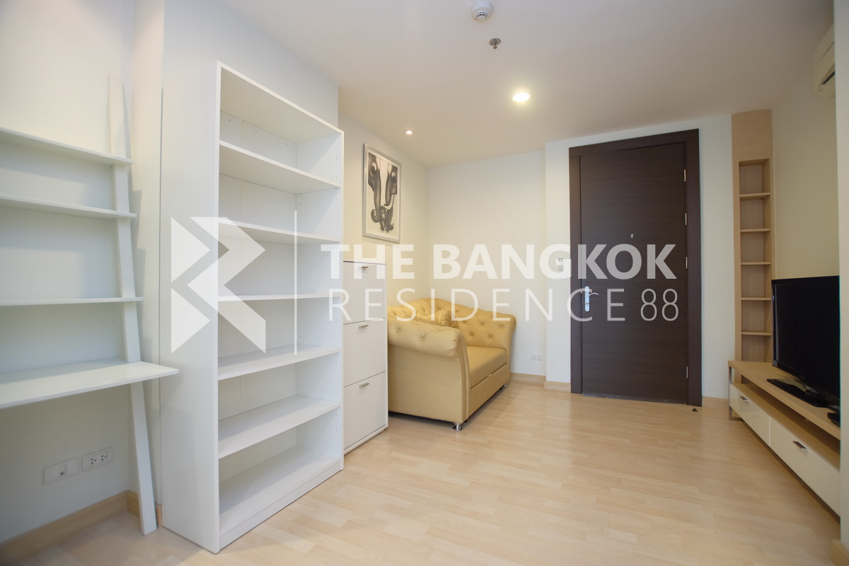 picture RHYTHM Ratchada Luxury Unit, Ready for You Without the Wait near MRT Ratchadaphisek Station - 1/10