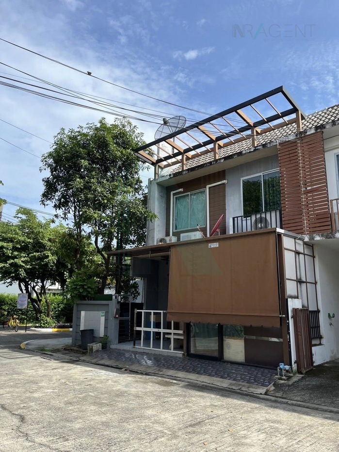 picture 🎉 For Sell Town house AREEYA THE COLOR 1 2-story 3 bedroom 2 bathroom - 3/8