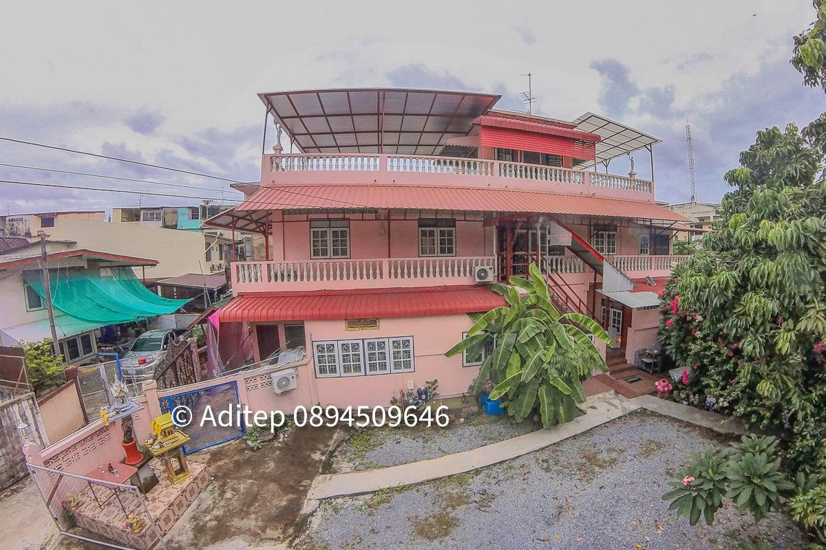 รูป ขายด่วน! บ้านเดี่ยว 154 ตรว. พร้อมกิจการโฮมสเตย์มีใบอนุญาต สร้างรายได้ทันที! เดินถึง MRT สิรินธร 500 ม. ใกล้สะพานซังฮี้ - รูปที่ 7/26