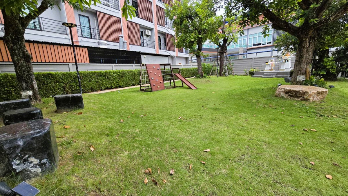 รูป ใหม่เอี่ยม! หลังมุมหน้าโครงการ บ้านทรงนอร์ดิก ไม่เคยเข้าอยู่ ขาย ทาวน์โฮม หมู่บ้าน  Assawin Village อินจัน (อัศวินวิลเลจ) สมุทรสงคราม - รูปที่ 20/23