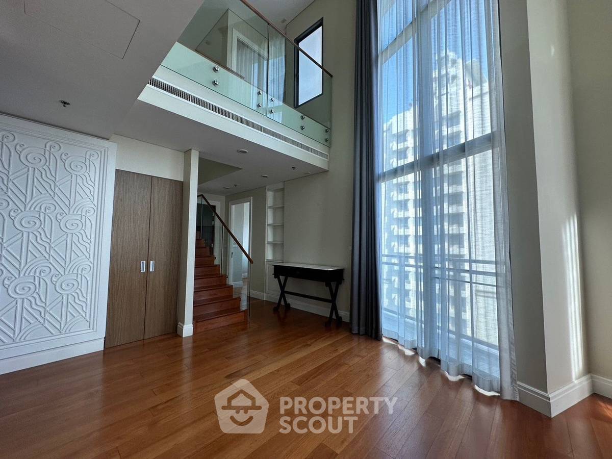 picture 3-BR Condo at Bright Sukhumvit 24 Condominium near BTS Phrom Phong (ID 2159196) - 21/28
