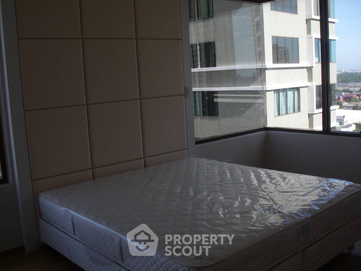 picture 2-BR Condo at The Emporio Place near BTS Phrom Phong (ID 512251) - 2/6