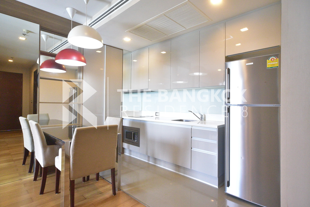 picture The Address Asoke near MRT Phetchaburi Station Ultimate Luxury Lifestyle with Convenience - 1/10