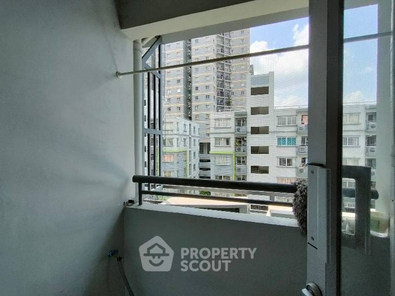 picture 1-BR Condo at Condo One X Sathorn - Narathiwat in Chong Nonsi (ID 480215) - 16/16