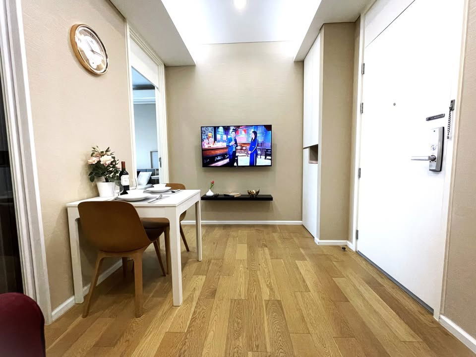 picture Condo The Saint Residences For rent - 8/20