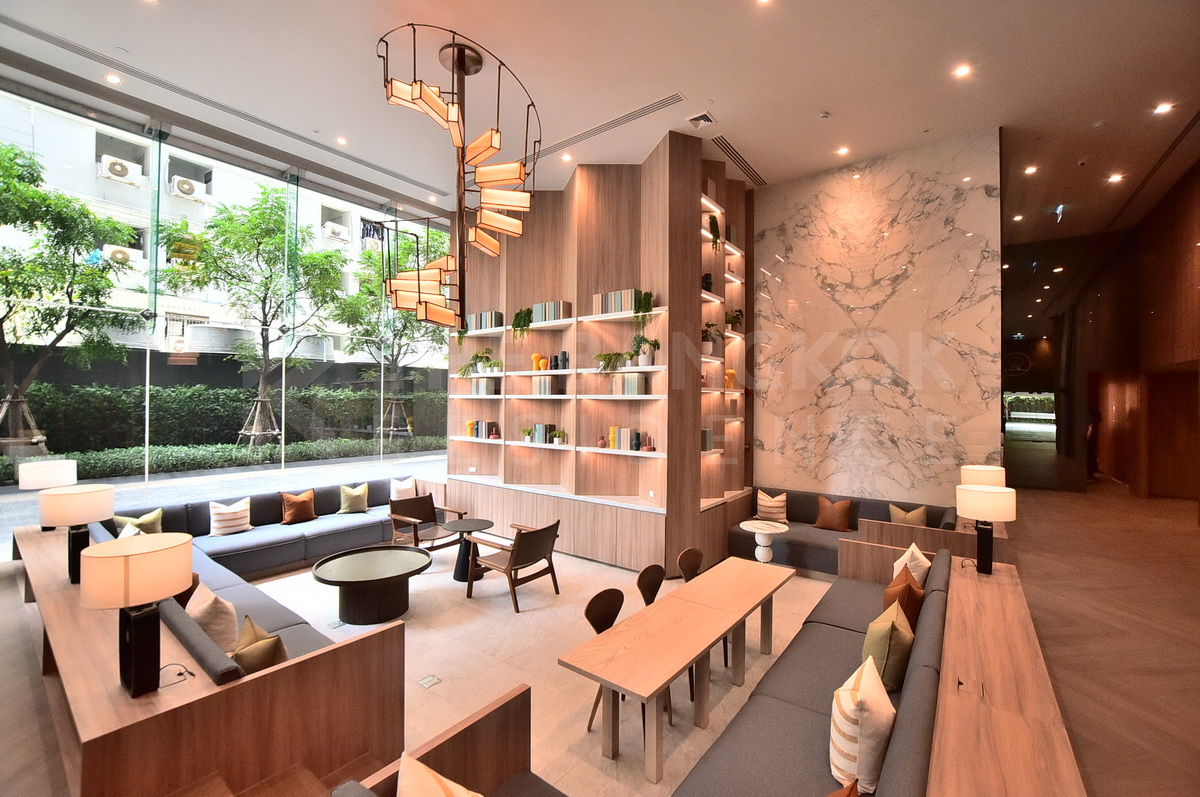 picture XT Huaikhwang near MRT Huai Khwang Station Start your comfort here - 3/9