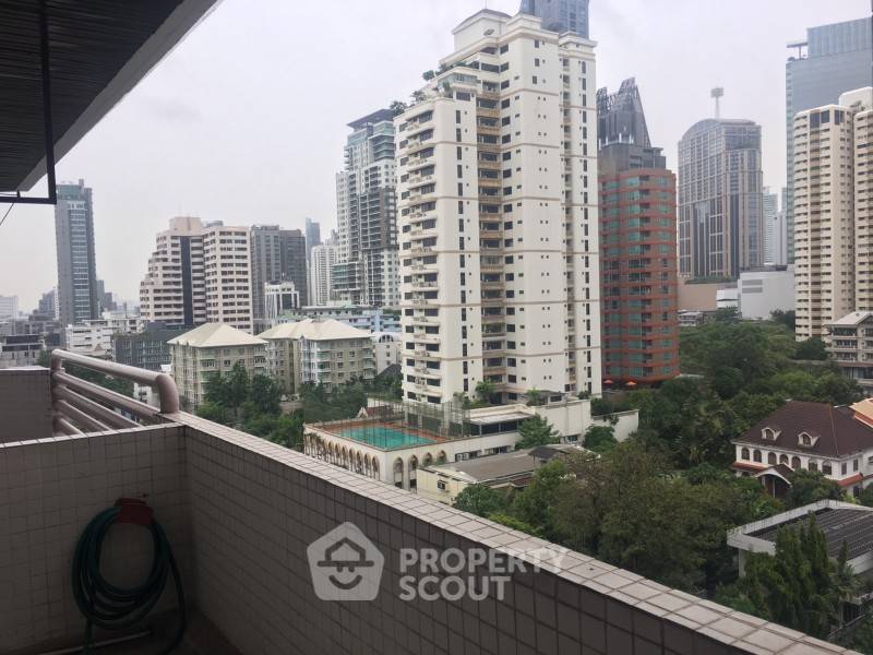 picture 3-BR Condo at Richmond Palace Condominium near BTS Phrom Phong (ID 1802039) - 28/38