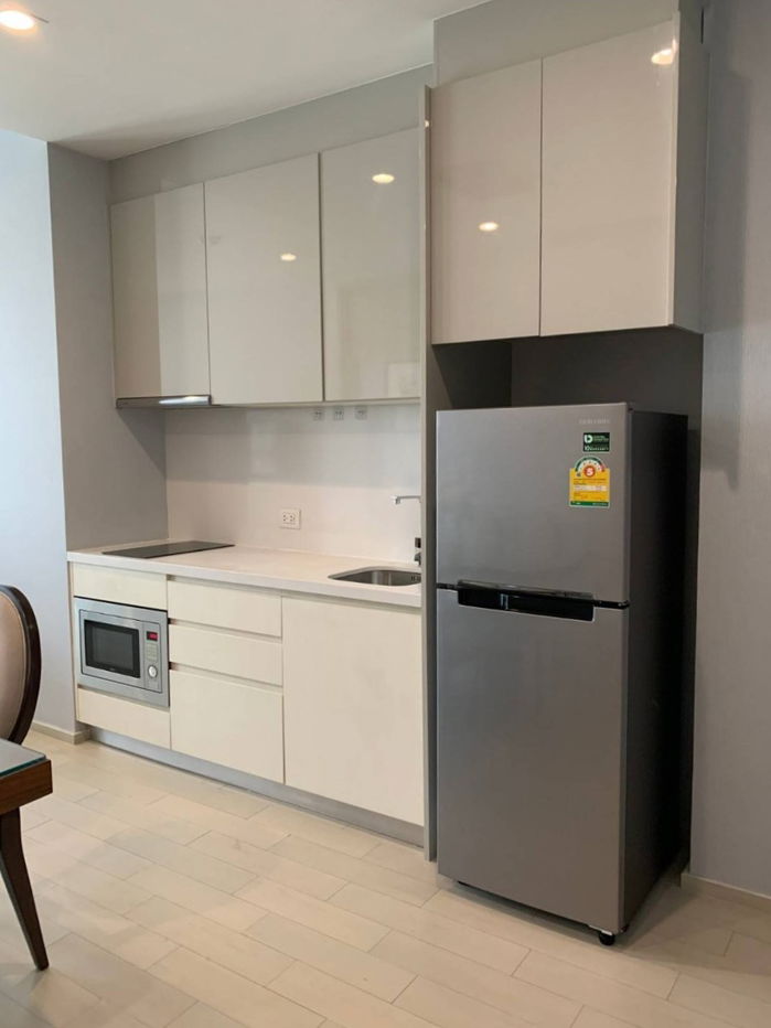 picture ● Prime Location ● Tower B, 20+ Floor | 2 Bedroom, 75.45 sq.m. | Condo skywalk connect to BTS ploenchit and Central Embassy. - 8/11
