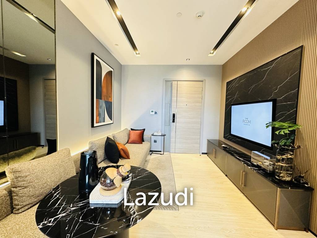 picture 1 Bed 1 Bath 43.71 SQ.M The Room Sukhumvit 38 - 9/10