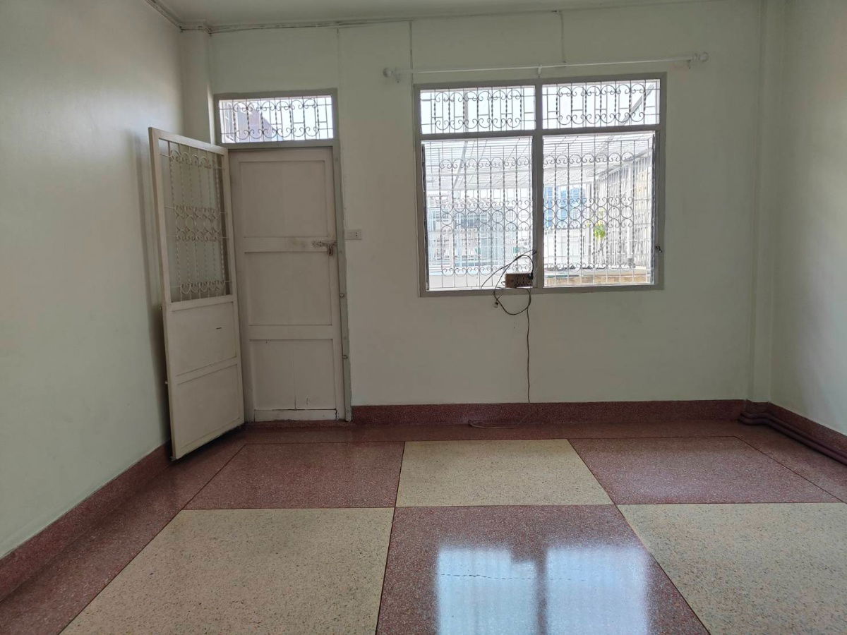 picture 4 -story commercial building for sale in Soi Chan 16 Tel.0999983897 - 9/14