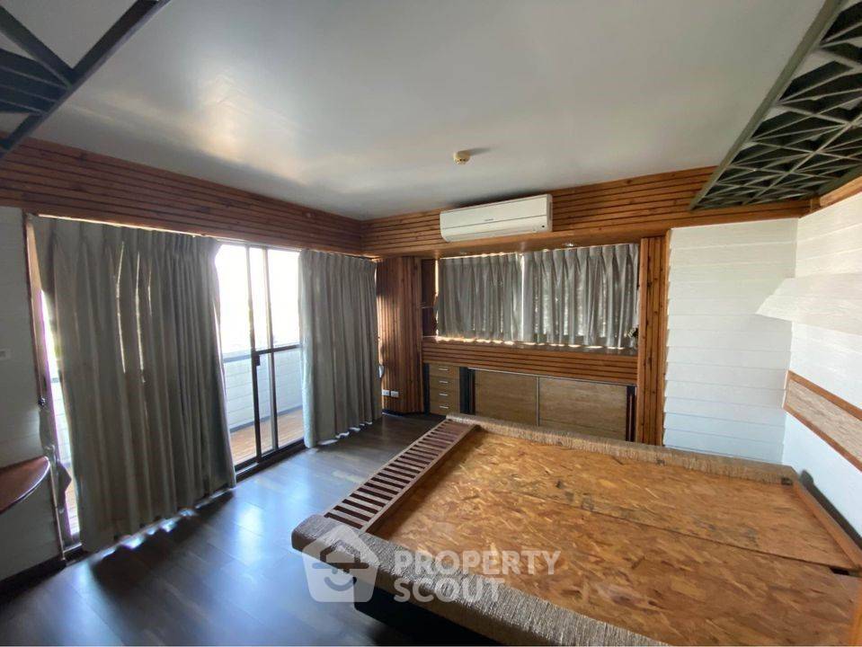 picture 3-BR Condo at Baan On-nut Sukhumvit 77 Condominium in Suan Luang (ID 1176892) - 8/14
