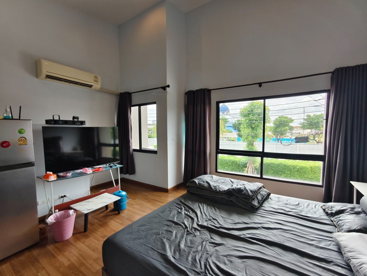 รูป 🏡 ทาวน์โฮม 2 ชั้นพร้อมอยู่ในโครงการคุณภาพ "คาซ่า ซิตี้ ประชาอุทิศ 90" เพียง 2.19 ล้าน หน้าบ้านไม่ชนใคร ทำเลดี เดินทางสะดวก ใกล้ทางด่วนและห้างใหญ่ - รูปที่ 28/34