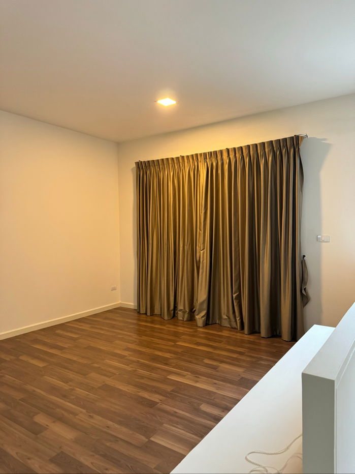 รูป 🏡🏚️Vายบ้านสวยใน ซ.พุทธบูชา36 ถ.พุทธบูชา🏘️🏡 3 ชั้น เนื้อที่ 19.4 ตรว. พทส. 132 ตรม.  3 นอน 3 น้ำ  - รูปที่ 7/10
