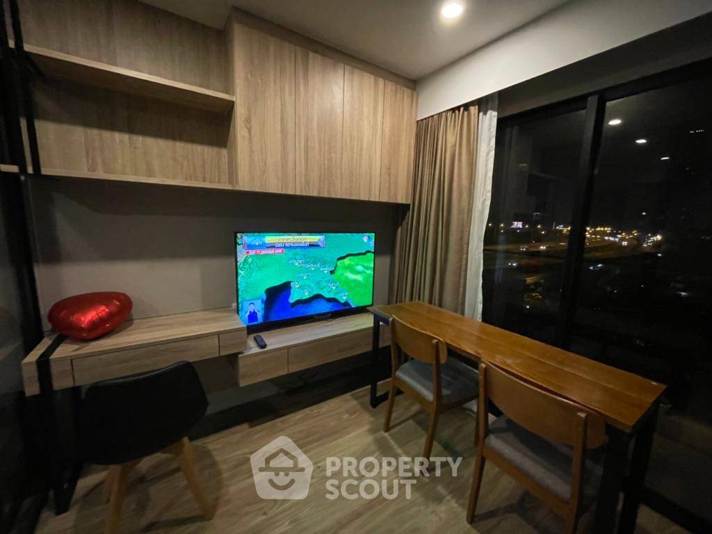 picture 1-BR Condo at Blossom Condo @ Sathorn-Charoenrat near BTS Surasak (ID 1165266) - 2/7
