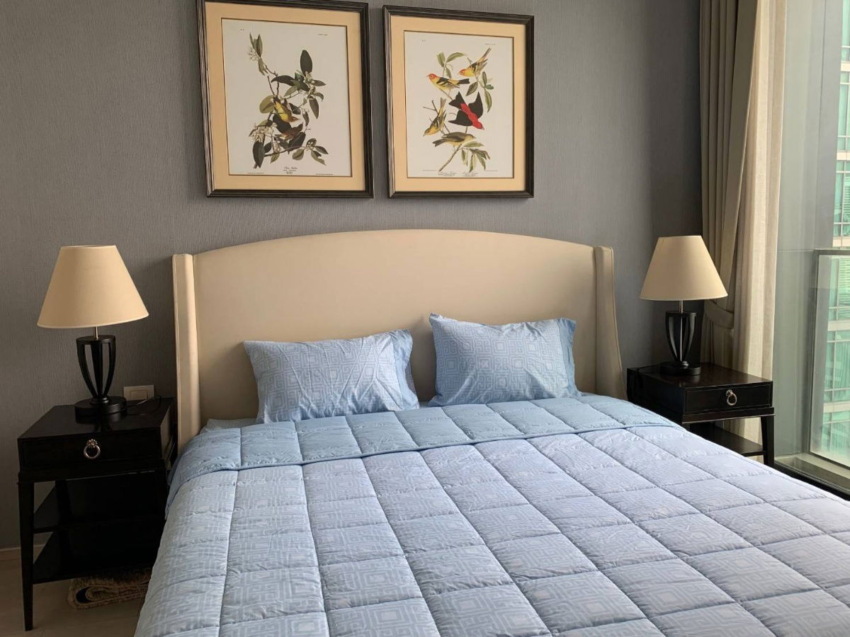 picture ● Prime Location ● Tower B, 20+ Floor | 2 Bedroom, 75.45 sq.m. | Condo skywalk connect to BTS ploenchit and Central Embassy. - 2/11