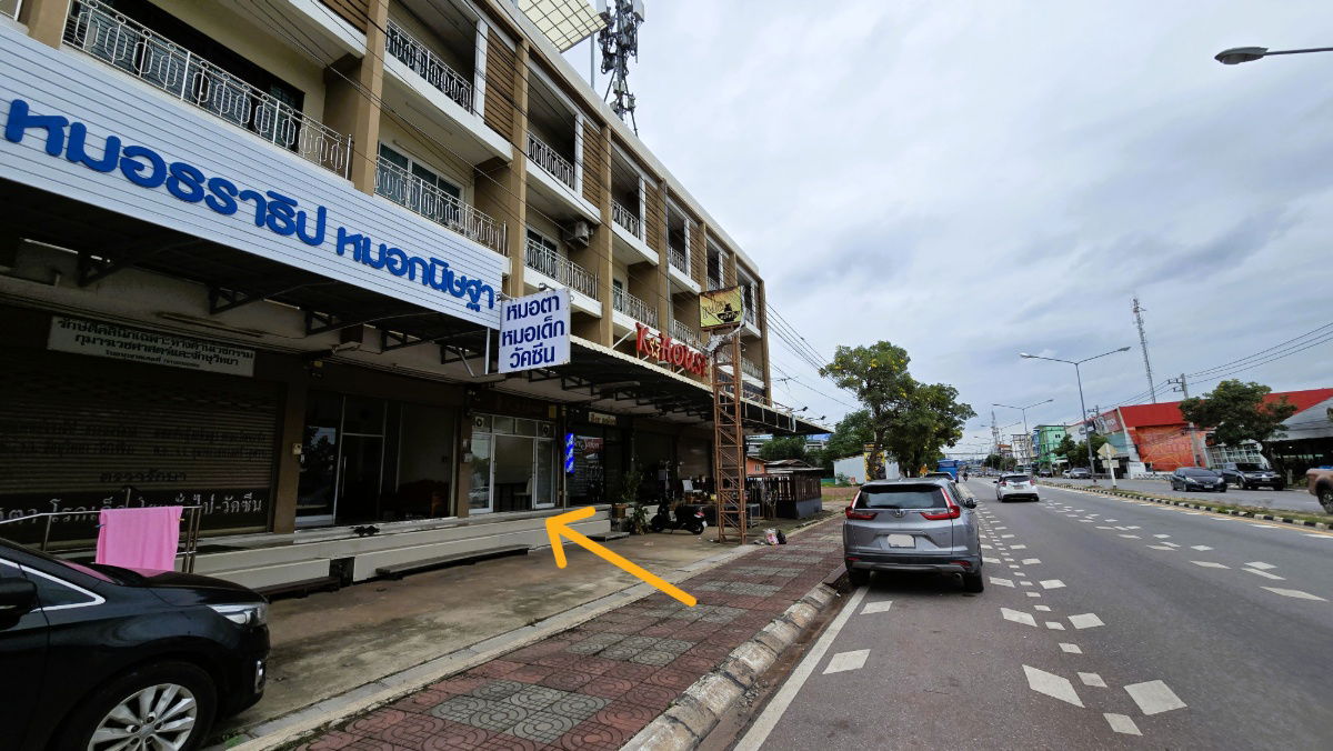 picture 4-Storey Commercial Building with Rooftop for Sale – 22.7 Sq. Wah Located directly on Charoen Chomprida Road (Rural Highway 3023), Maeklong,  - 2/19