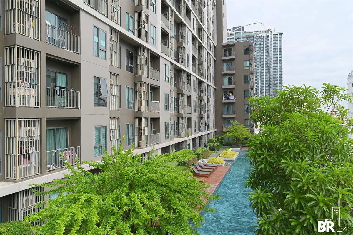 picture Centric Ratchada-Huai Khwang near MRT Huai Khwang Station Ultimate Luxury Lifestyle with Convenience - 5/9