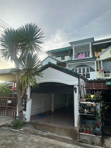 picture Town House For Sale Garden Palm Village Nakhon Pathom - 1/8