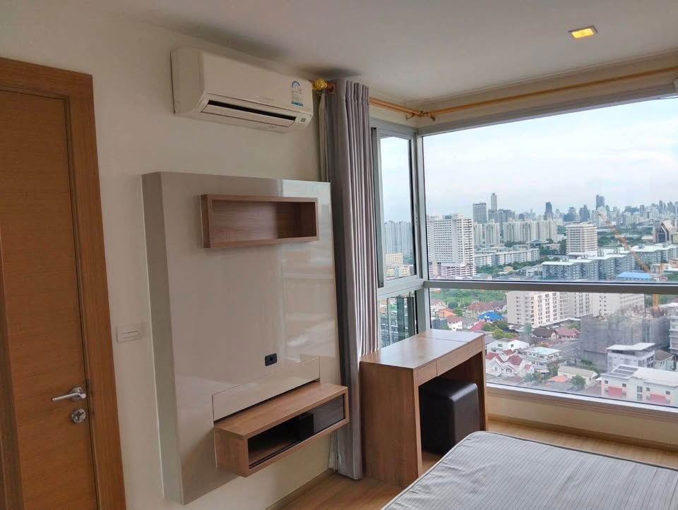 รูป 🔥[ เช่า | RENT ]🔥  BL80905  📍ริทึ่ม รัชดา - ห้วยขวาง  📍( Rhythm Ratchada - Huaikhwang )  - รูปที่ 4/11