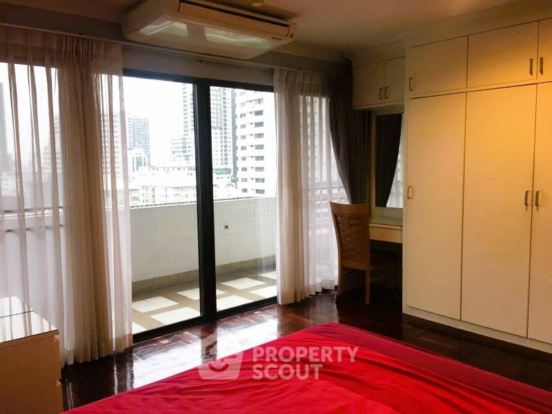 picture 3-BR Condo at Richmond Palace Condominium near BTS Phrom Phong (ID 1802039) - 9/38