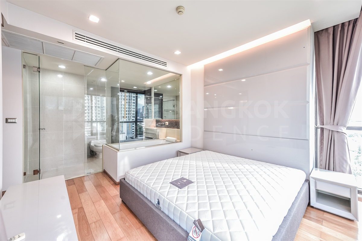picture The Address Sathorn 12 near BTS Saint Louis Luxury Unit, Ready for You Without the Wait - 5/10