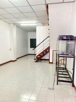 picture Cheapest in the world Ratchada Kingmongkut North Bangkok for sale 2-story townhouse MRT WongSawang - 6/8