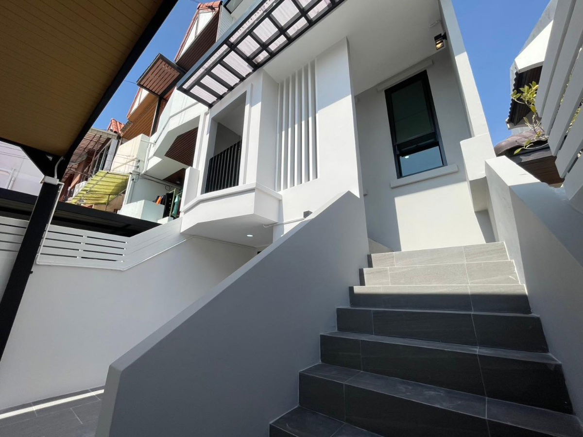 picture [For sale] Townhome, newly decorated, ready to move in! ✨ Good location, near BTS Samakkhi Station - 22/72