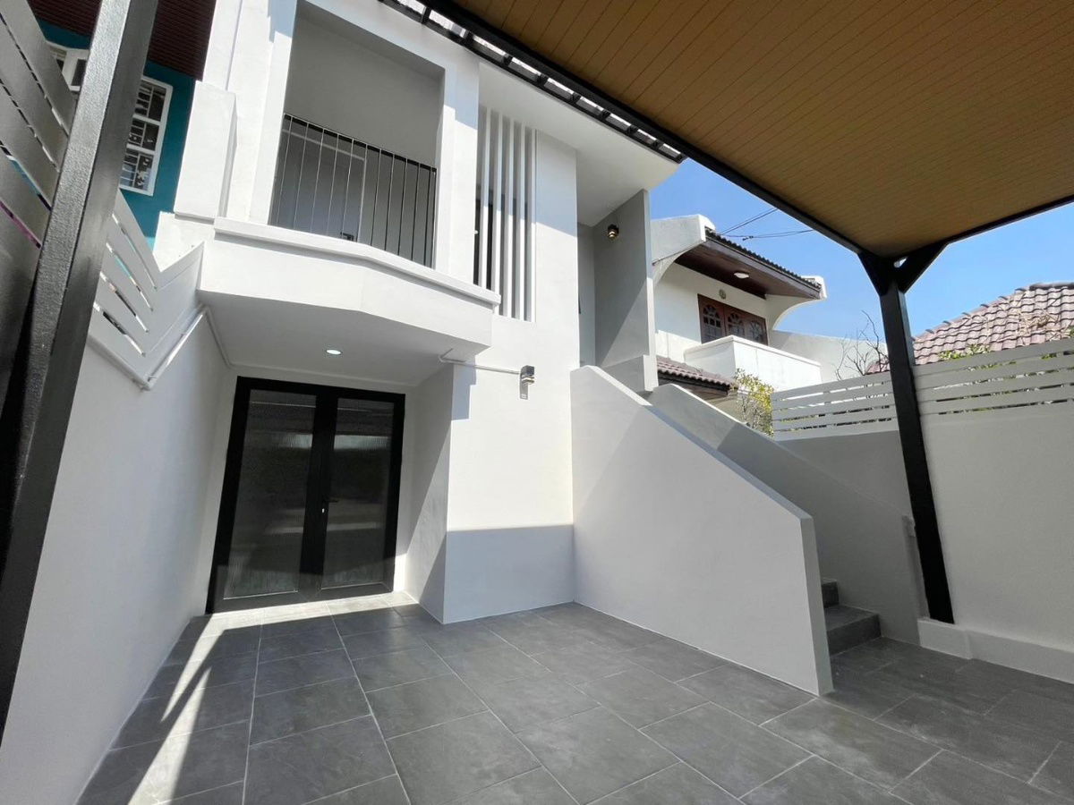 picture [For sale] Townhome, newly decorated, ready to move in! ✨ Good location, near BTS Samakkhi Station - 3/72