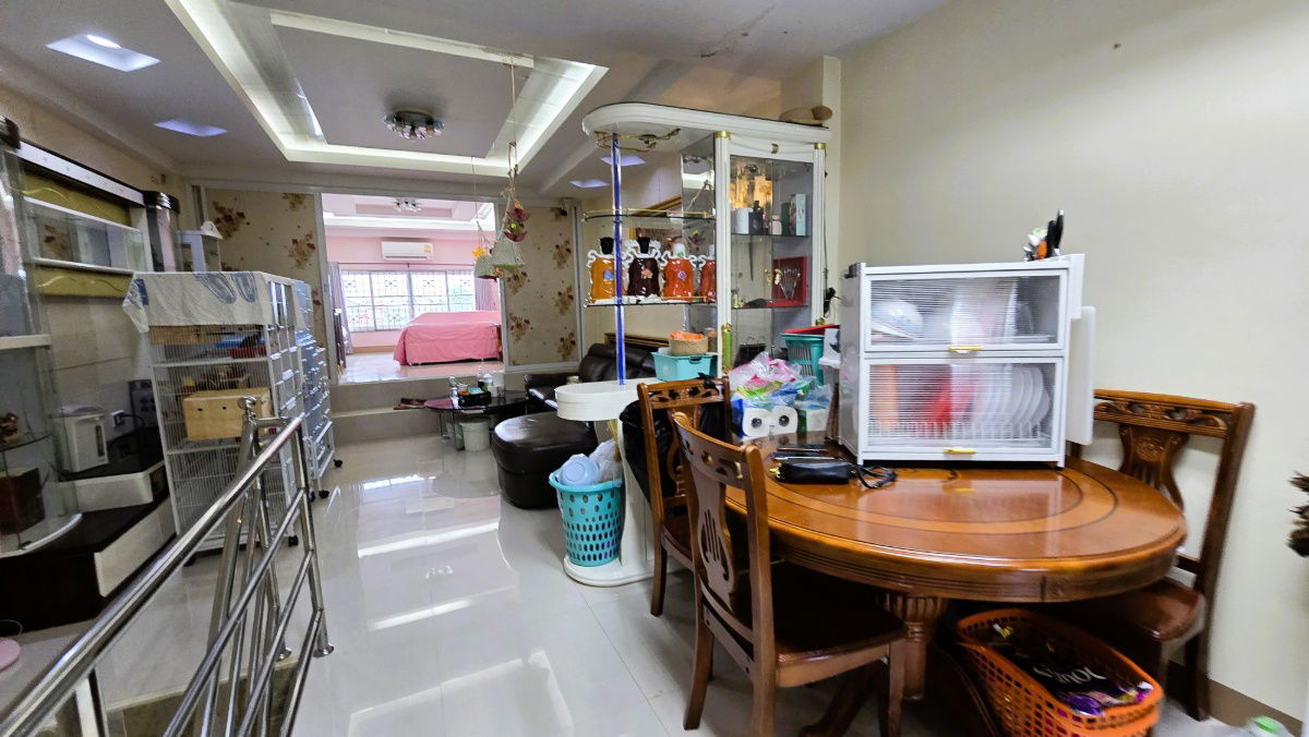 picture 4-Storey Commercial Building with Rooftop for Sale – 22.7 Sq. Wah Located directly on Charoen Chomprida Road (Rural Highway 3023), Maeklong,  - 7/19