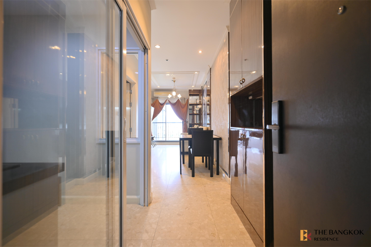 picture The Crest Sukhumvit 34 Luxury Condo at Special Price near BTS Thong Lo - 3/10
