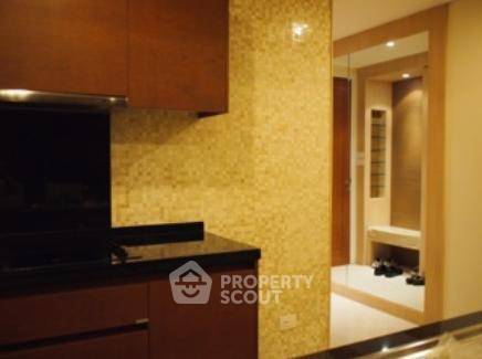 รูป คอนโด 2-ห้องนอน ที่ วินด์ สุขุมวิท 23 ใกล้ BTS อโศก (ID 512247) - รูปที่ 8/9