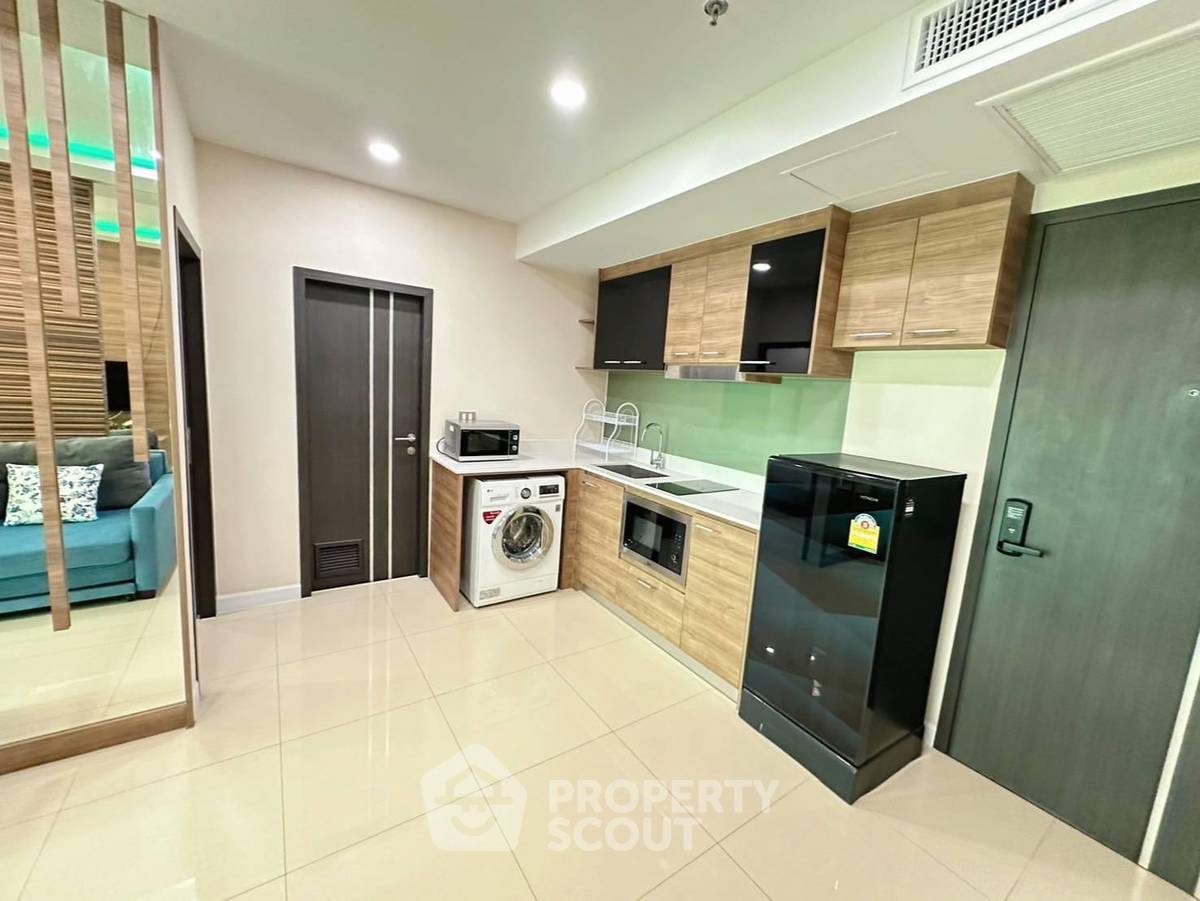 picture 2-BR Condo at Dusit Grand Condo View close to Jomtien Beach (ID 2207312) - 10/24