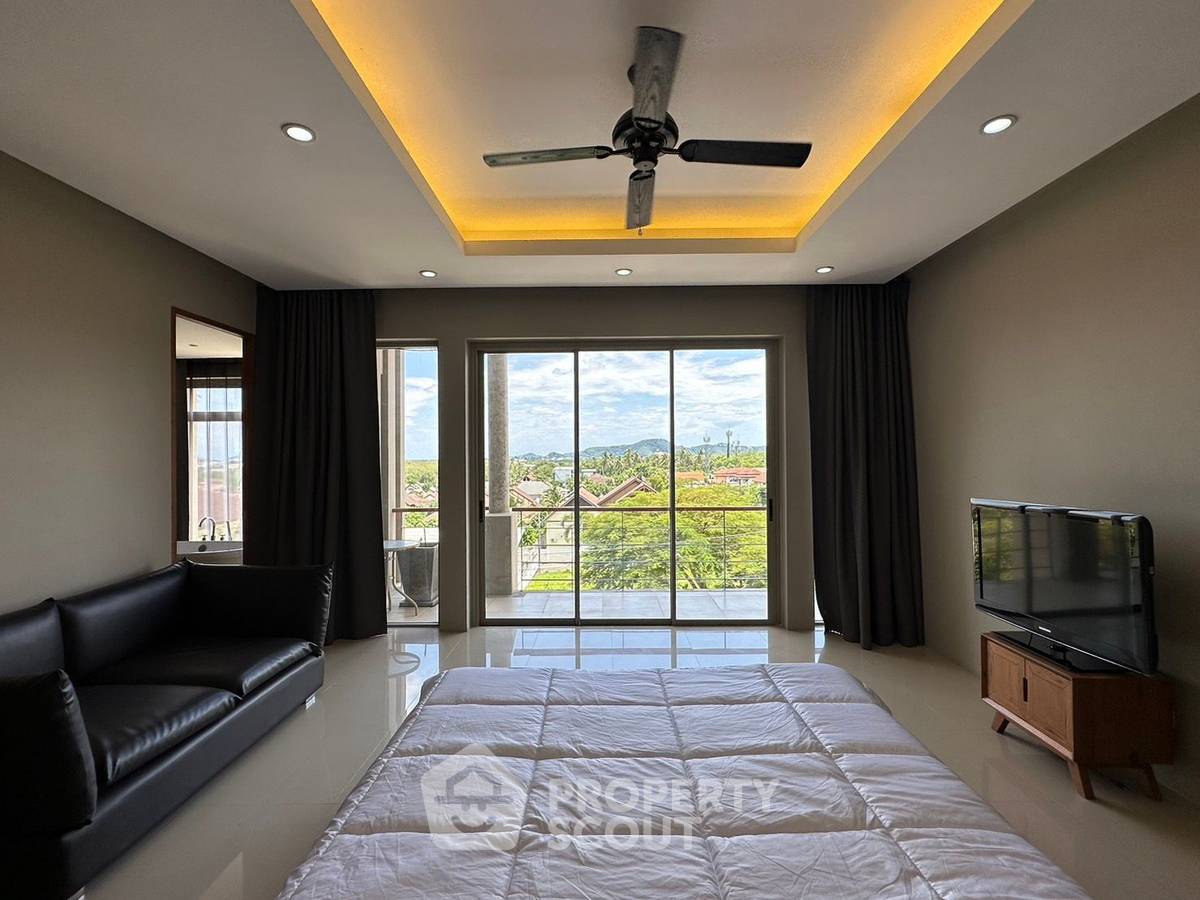 picture 4-BR Villa in Chalong (ID 1403897) - 11/18