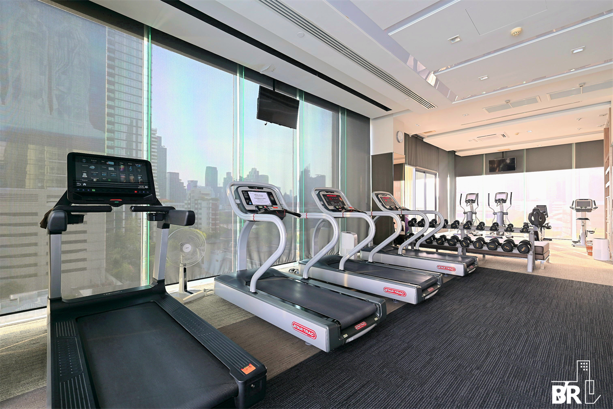 picture Q Asoke Luxury Condo at Special Price near MRT Phetchaburi Station - 8/9