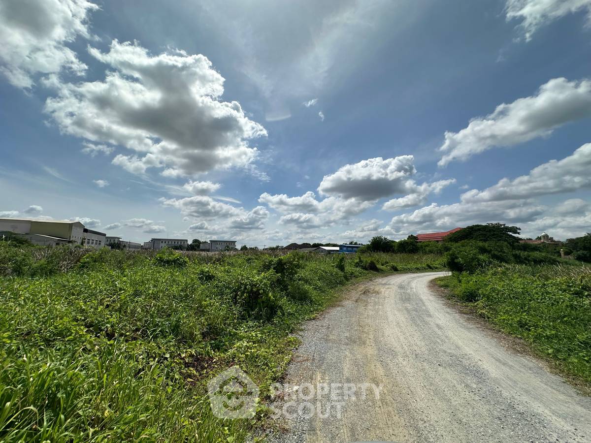 picture 23,364 m² Land for Rent in Bang Muang (ID 2206577) - 4/8