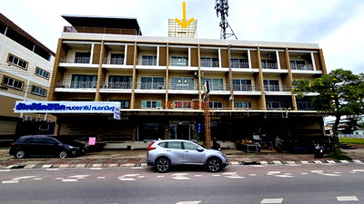 Shophouses for sale วิทยาลัยเทคนิคสมุทรสงคราม : 4-Storey Commercial Building with Rooftop for Sale – 22.7 Sq. Wah Located directly on Charoen Chomprida Road (Rural Highway 3023), Maeklong, 