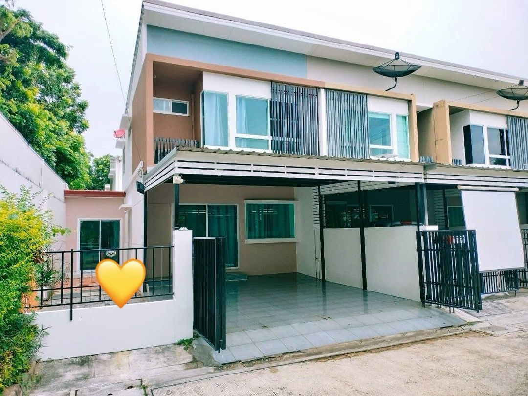 picture Townhome for rent, behind the corner, Indy Srinakarin Village, near Makro Srinakarin, land 27 sq.m. Wa | Fully furnished project from Land & Houses - 1/18