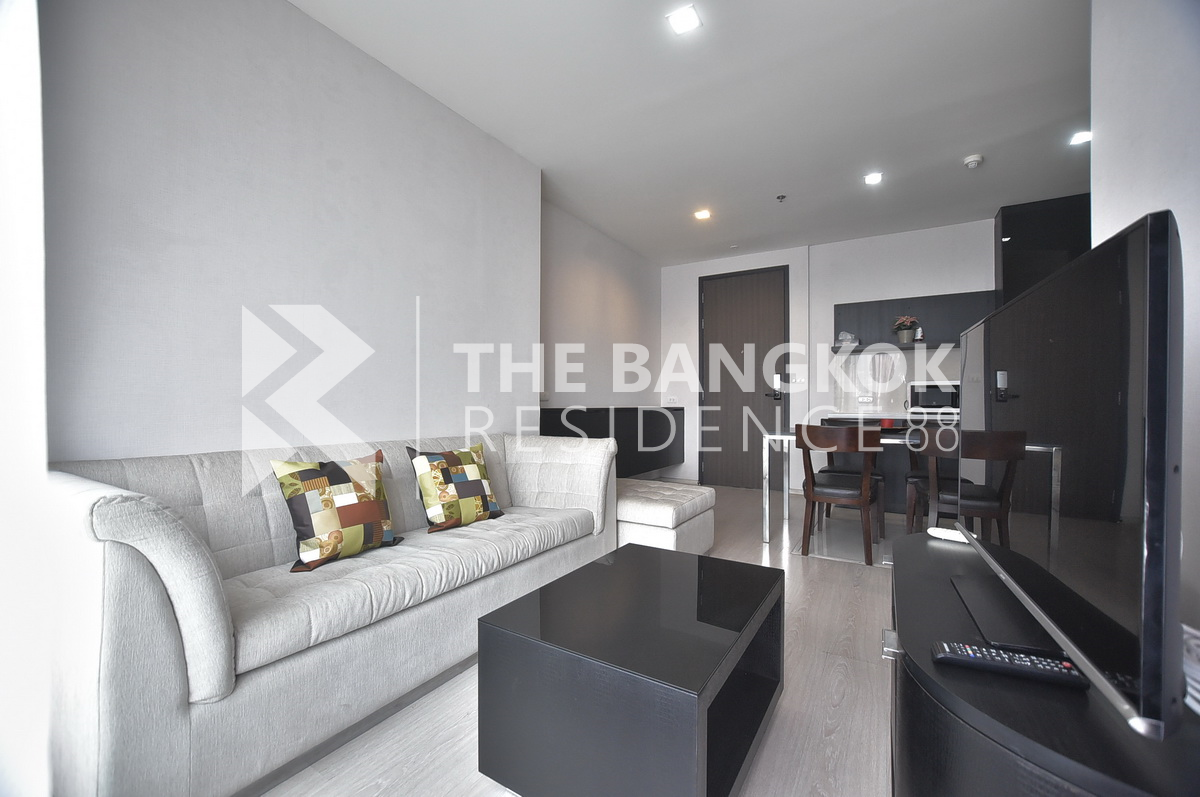 รูป ริธึ่ม สุขุมวิท 44/1 ใกล้ BTS สถานีพระโขนง สะดวกสบายกับไลฟ์สไตล์สุด Luxury - รูปที่ 2/10