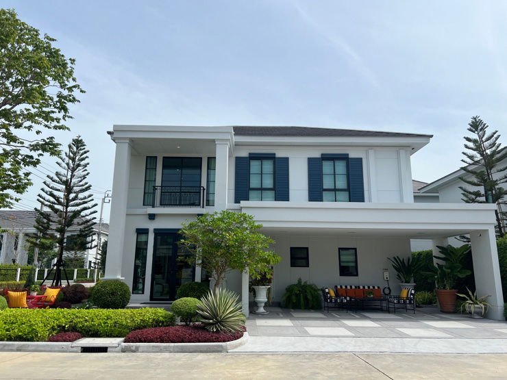 รูป ขายบ้านตัวอย่าง ตกแต่งพร้อมอยู่ แปลงมุมเป็นส่วนตัว ที่โครงการ เศรษฐสิริวัชรพล เทพรักษ์ - รูปที่ 1/15