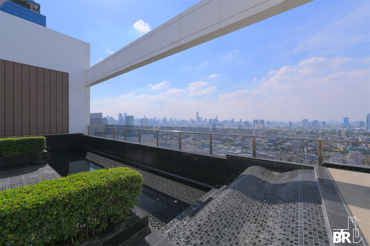 picture Ivy Ampio The Privilege of Luxury in an Economic Hub Location near MRT Cultural Center of Thailand Station - 7/9