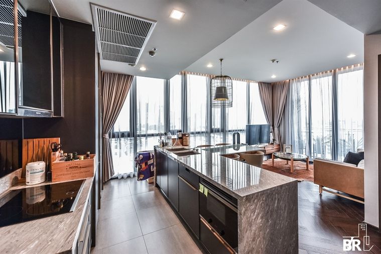 ขายด่วนถูกมากๆ คอนโดหรูขายพร้อมผู้เช่า The Monument Sanampao 2B2B 87sqm. เพียง 21.5 MB เท่านั้น!!