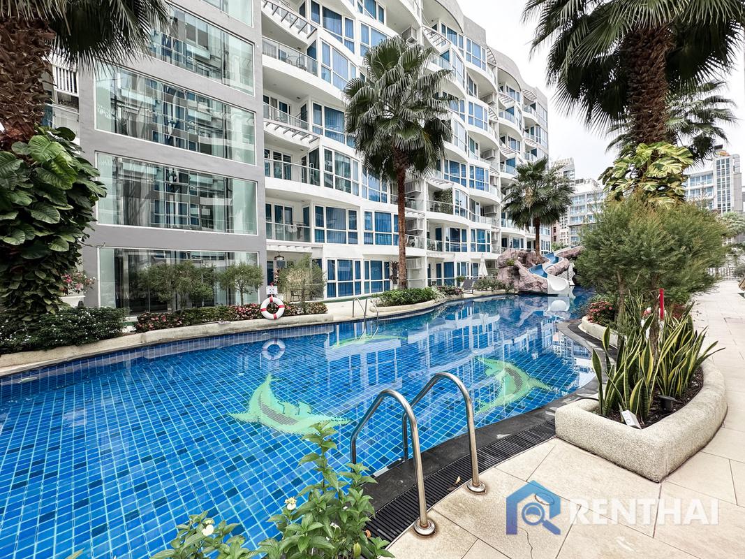 picture Fully furnished Grand Avenue Residence Pattaya condominium is available for only 5.99 million baht, offering a beautiful pool view. - 22/25