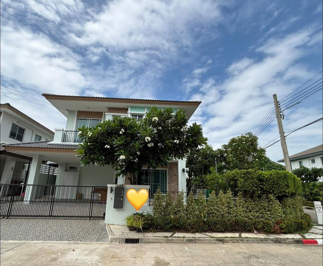 รูป ให้เช่าบ้านเดี่ยว มัณฑนา 2 วงแหวน–อ่อนนุช ใกล้เมกาบางนาบ้านหัวมุม เลี้ยงสัตว์ได้ เฟอร์นิเจอร์ครบ รีโนเวทใหม่ทั้งหลัง ค่าเช่า 65,000 บาท/เดือน - รูปที่ 1/20