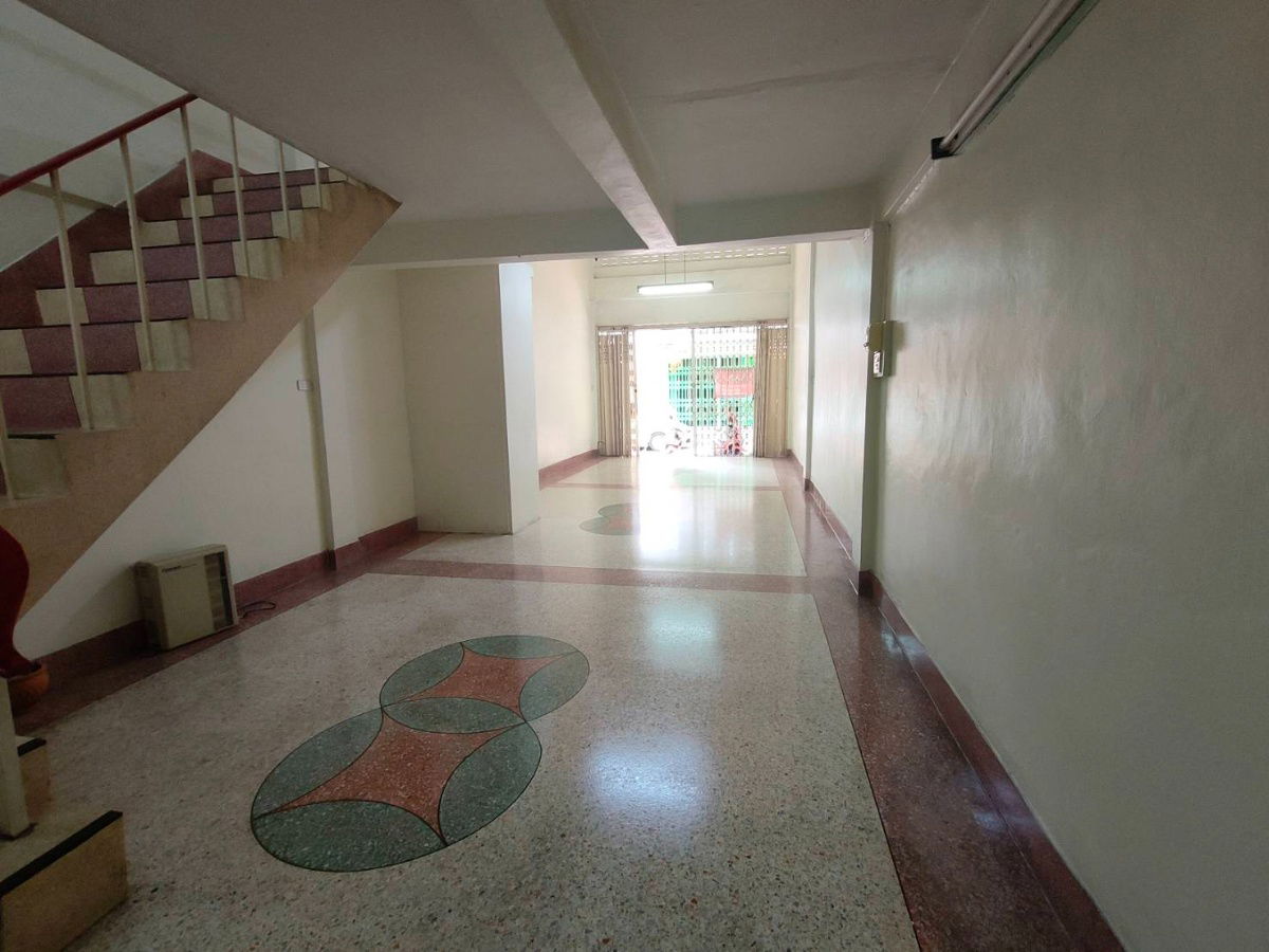 picture 4 -story commercial building for sale in Soi Chan 16 Tel.0999983897 - 3/14