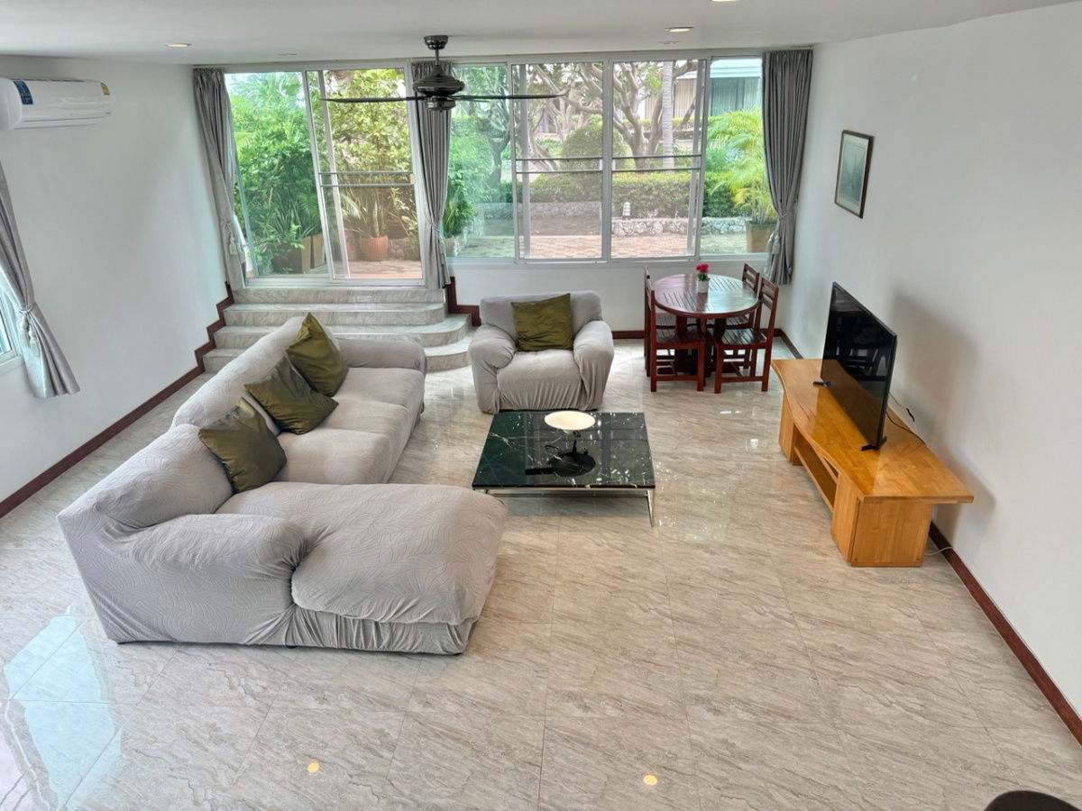 picture For rent Beach front Town house  - 27/33