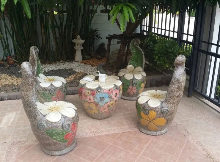 picture ✨️ For sale House, Ngam Charoen Park Avenue, Project 7✨️

🏠 Single house ready to move in
🚘 Soi Anan Ngam Charoen, Tha Kham - 9/10
