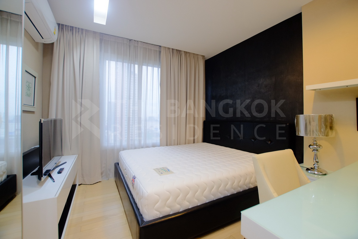 picture Siri At Sukhumvit Luxuriously Elevated Unit near BTS Thong Lo - 9/10