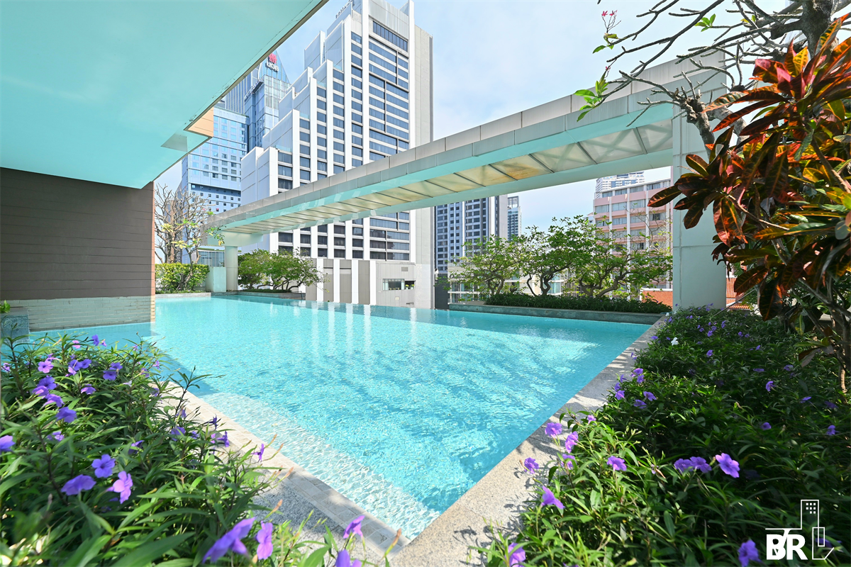 picture Siri Residence Luxury Condo in Central City Location near BTS Phrom Phong - 4/9