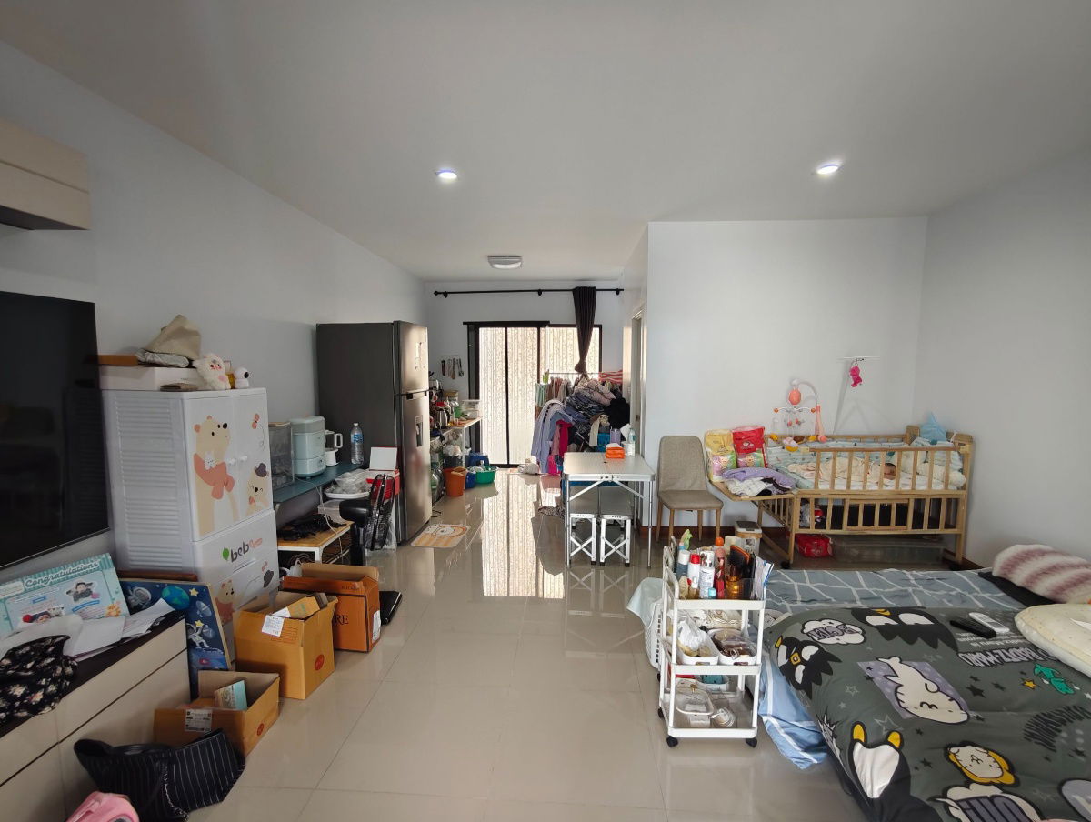 รูป 🏡 ทาวน์โฮม 2 ชั้นพร้อมอยู่ในโครงการคุณภาพ "คาซ่า ซิตี้ ประชาอุทิศ 90" เพียง 2.19 ล้าน หน้าบ้านไม่ชนใคร ทำเลดี เดินทางสะดวก ใกล้ทางด่วนและห้างใหญ่ - รูปที่ 2/34